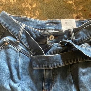 New with tags! INC denim jeans, size 2/26! Really cute! Mom jeans style!!